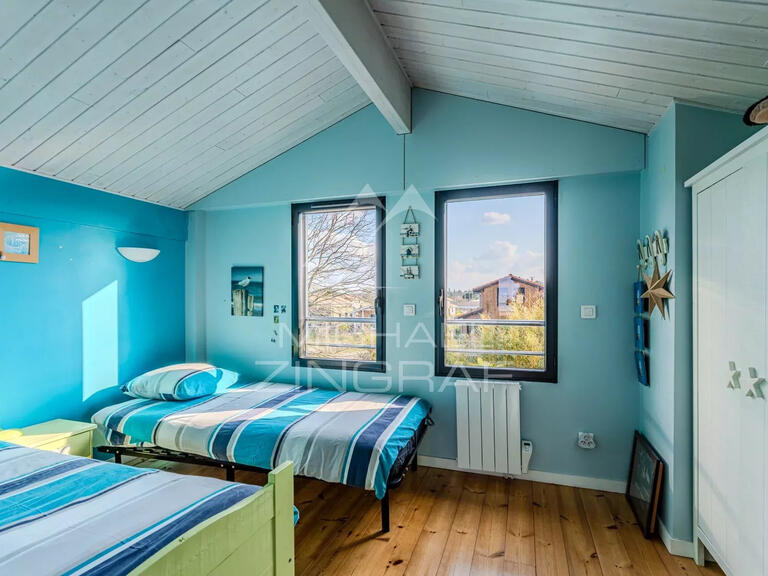 Villa Gujan-Mestras - 4 bedrooms - 93m²