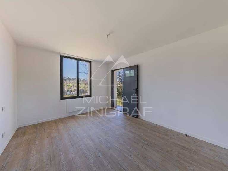 Villa Gujan-Mestras - 4 chambres - 189m²