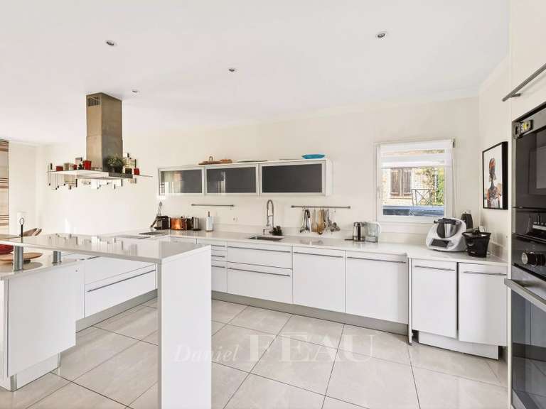 Maison Guyancourt - 4 chambres - 164m²