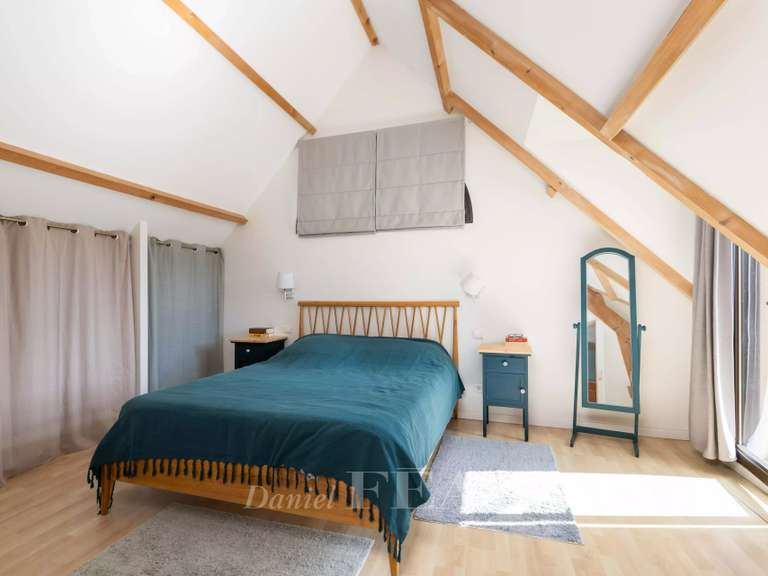 Maison Guyancourt - 4 chambres - 195m²