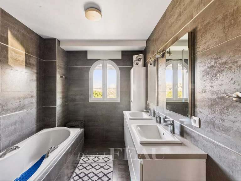 Maison Guyancourt - 4 chambres - 160m²