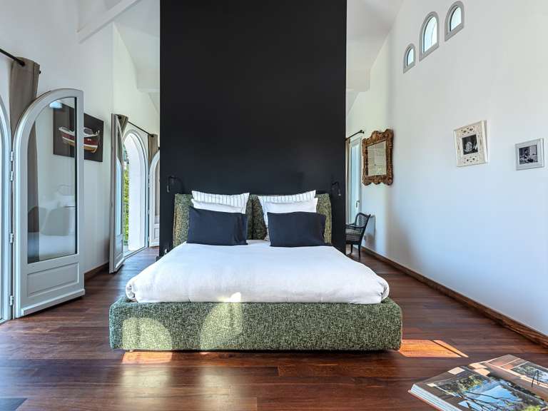 Maison Hasparren - 4 chambres - 346m²