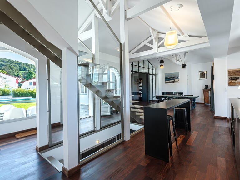 House Hasparren - 4 bedrooms - 346m²