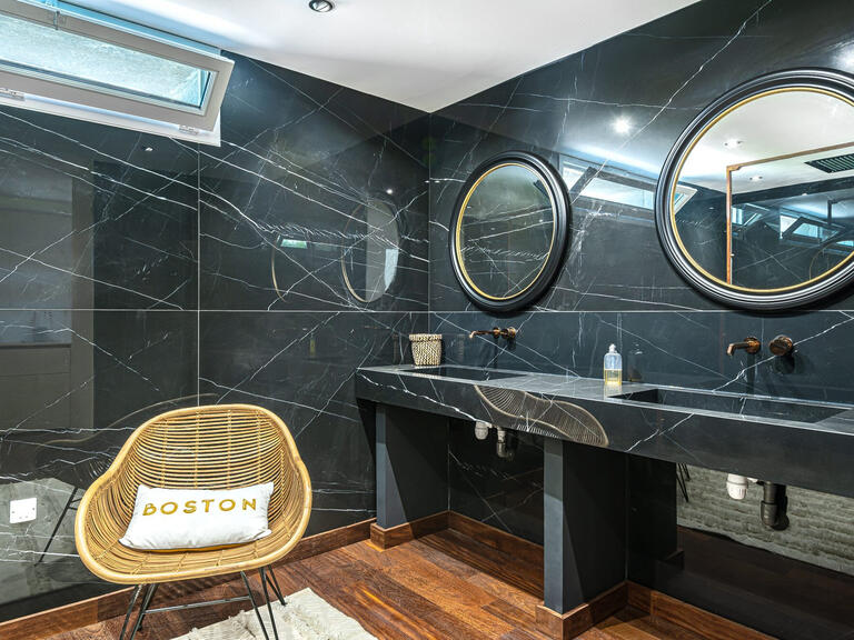 House Hasparren - 4 bedrooms - 346m²