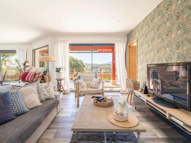 Maison Hasparren - 3 chambres - 121m²