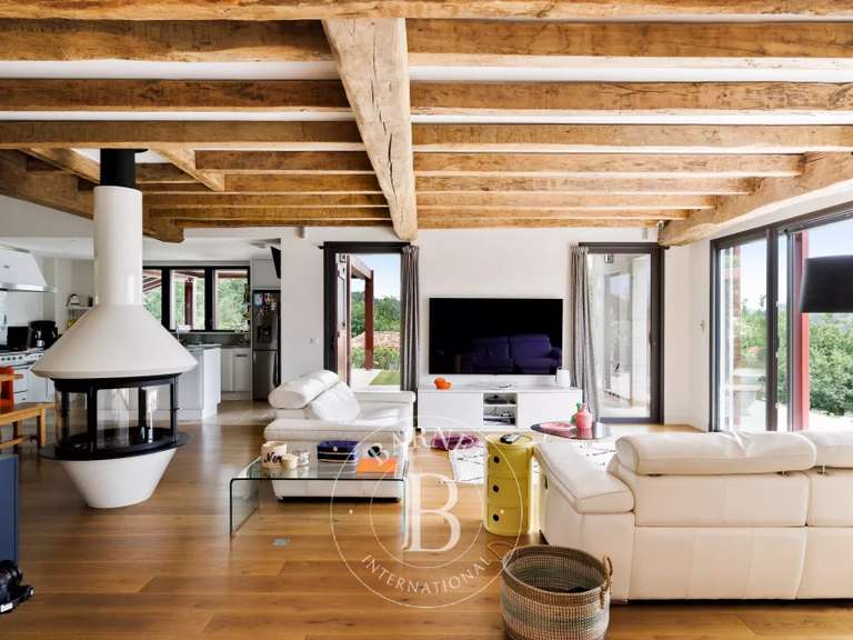 Maison Hasparren - 5 chambres - 338m²
