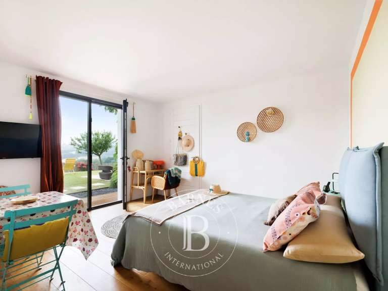 Maison Hasparren - 5 chambres - 338m²