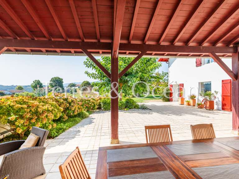 House Hasparren - 7 bedrooms - 261m²