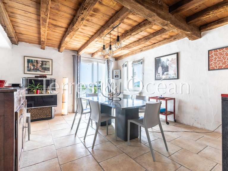 House Hasparren - 7 bedrooms - 261m²