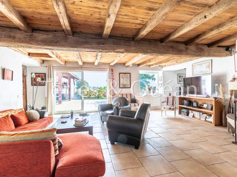 House Hasparren - 7 bedrooms - 261m²