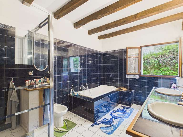 Maison Hasparren - 4 chambres - 178m²