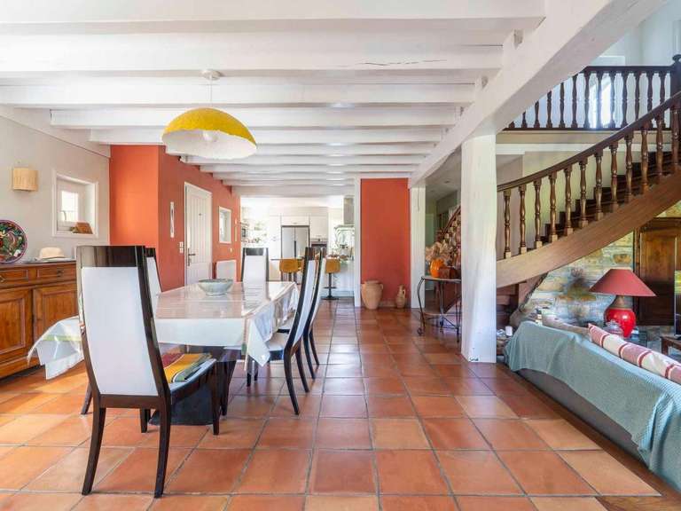 Propriété Hasparren - 6 chambres - 223m²