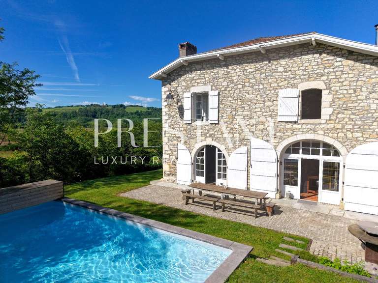 Maison Hastingues - 10 chambres - 770m²