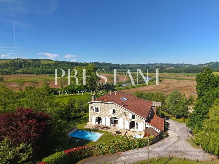 Maison Hastingues - 10 chambres - 770m²