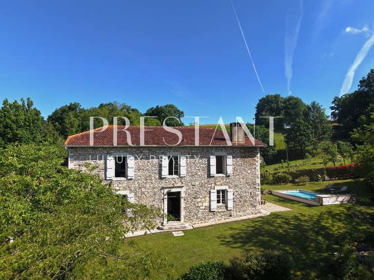 Maison Hastingues - 10 chambres - 770m²