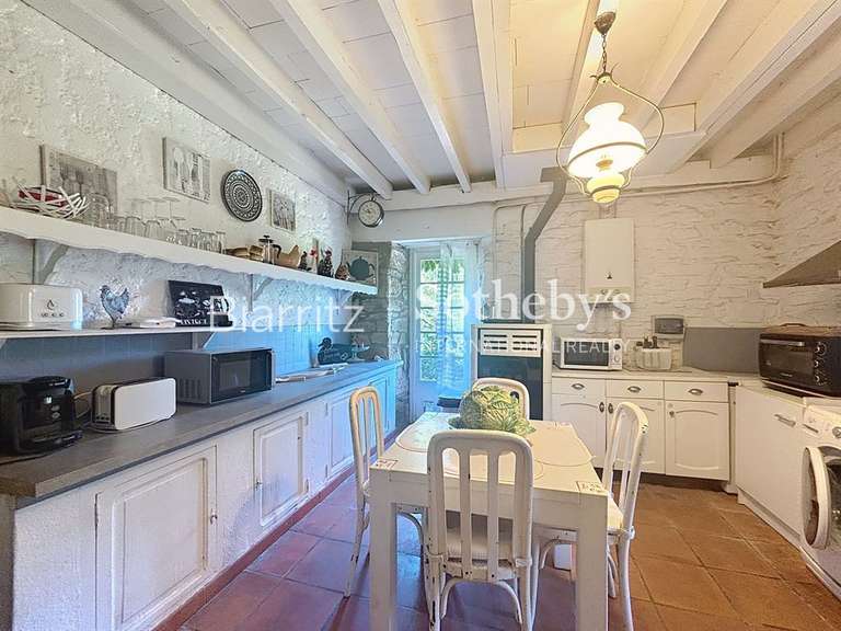 Maison Haut-de-Bosdarros - 18 chambres - 857m²