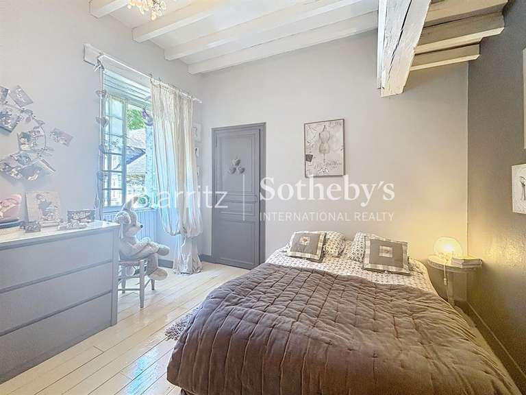 Maison Haut-de-Bosdarros - 18 chambres - 857m²