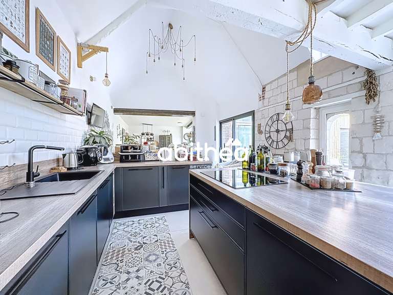 Maison Haute-Avesnes - 4 chambres - 275m²