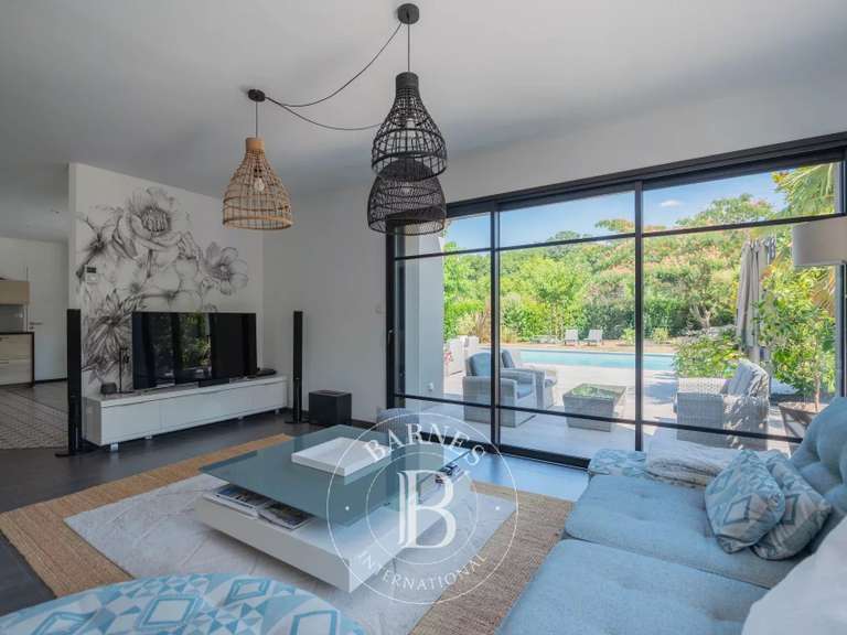 Maison Haute-Goulaine - 5 chambres - 181m²
