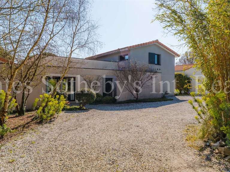 Maison Haute-Goulaine - 7 chambres - 297m²