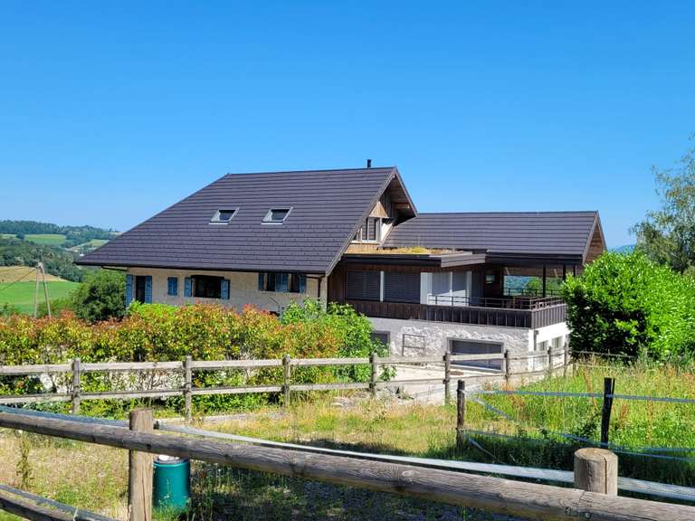Propriété équestre Haute-Savoie - 6 chambres
