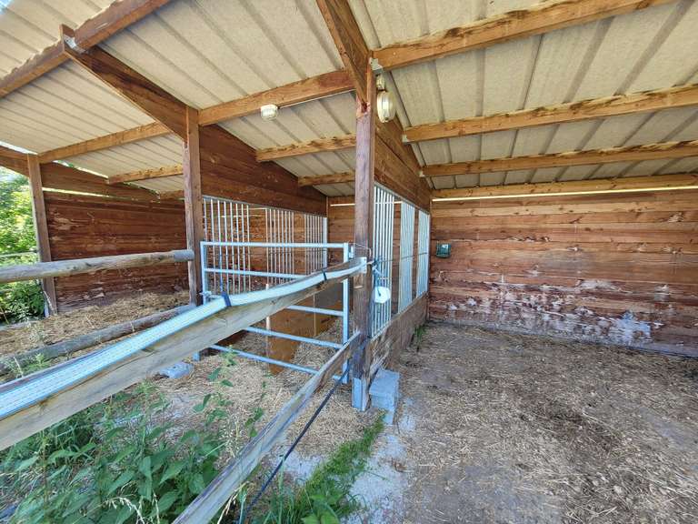 Propriété équestre Haute-Savoie - 6 chambres
