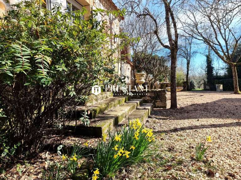 Propriété Hautefort - 5 chambres - 590m²