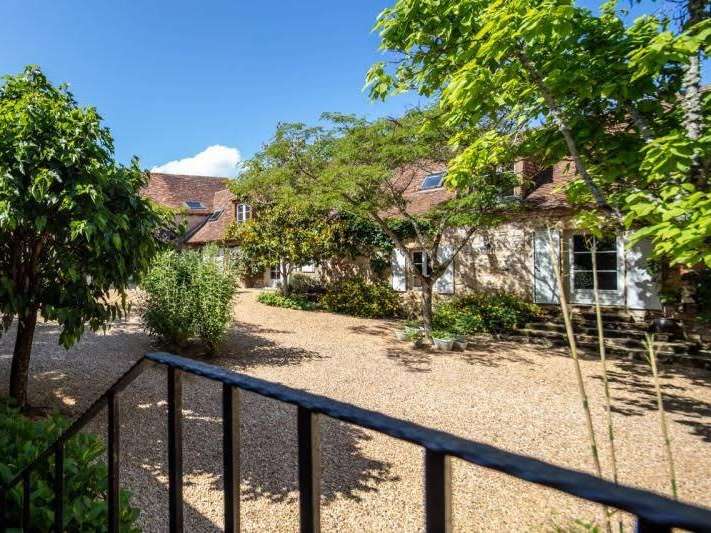 Propriété Hautefort - 5 chambres - 590m²