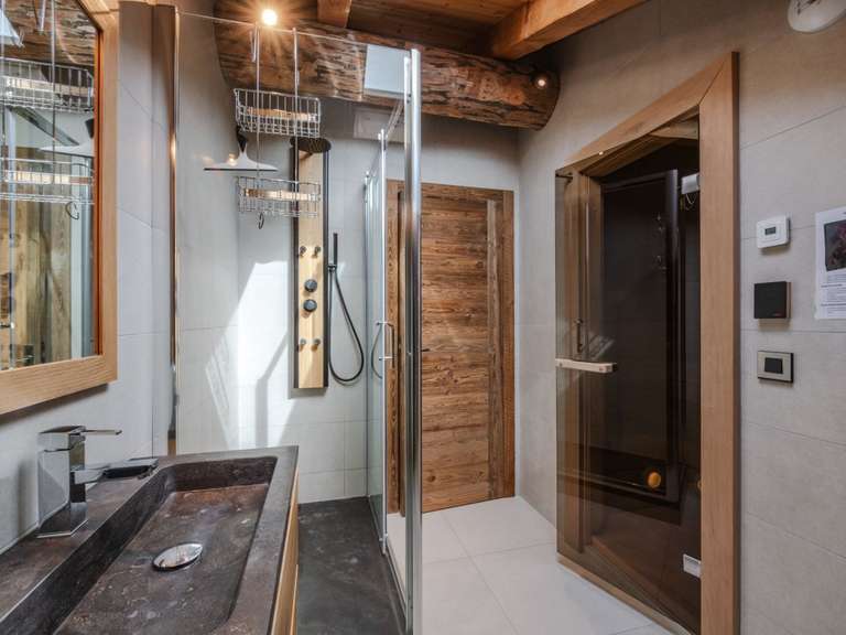 Maison Hauteluce - 10 chambres - 611m²