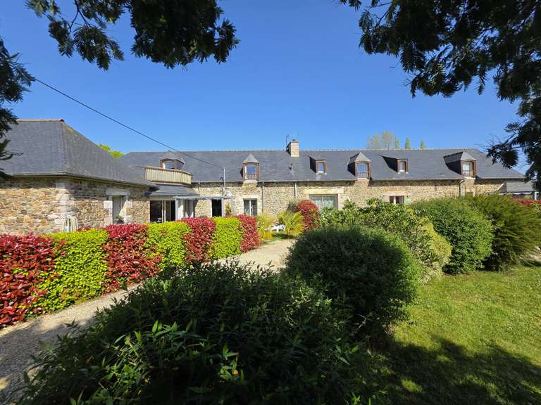Maison Hénanbihen - 220m²