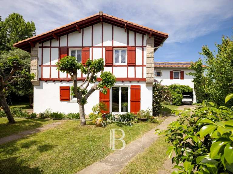 Appartement Hendaye - 4 chambres - 176m²