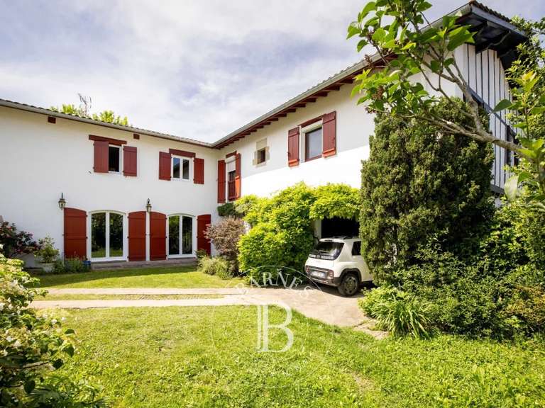Appartement Hendaye - 4 chambres - 176m²