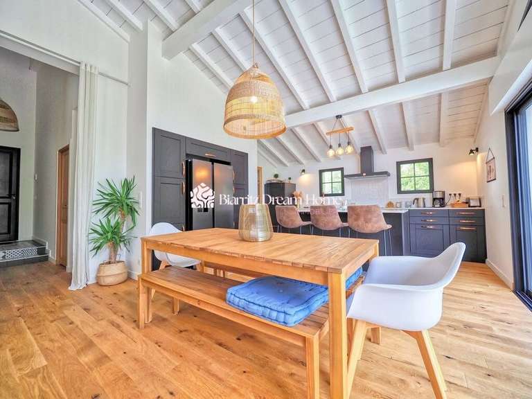 House Hendaye - 3 bedrooms - 160m²
