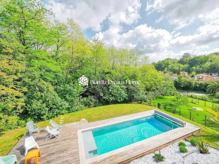 Maison Hendaye - 3 chambres - 160m²