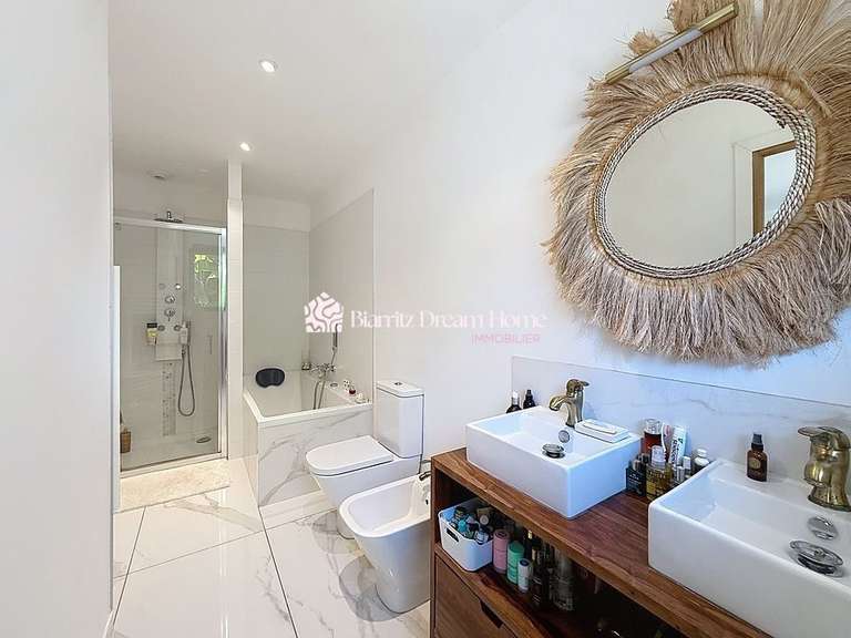 Maison Hendaye - 3 chambres - 160m²