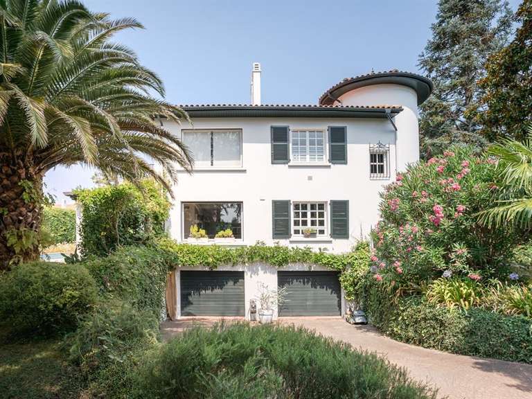 Maison Hendaye - 6 chambres - 202m²
