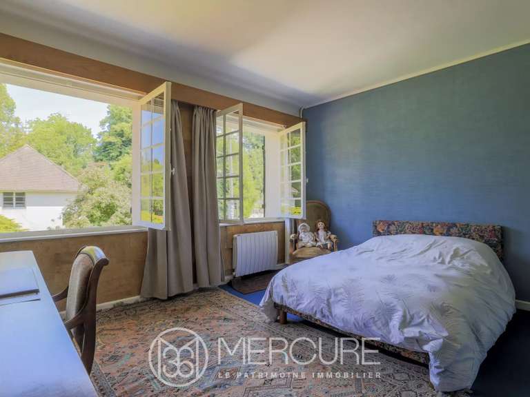 Maison Hesdin - 5 chambres - 329m²