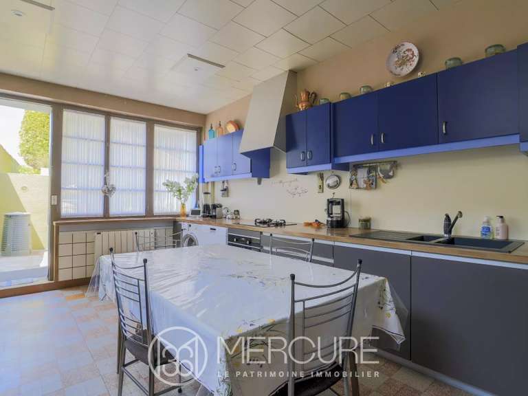Maison Hesdin - 5 chambres - 329m²