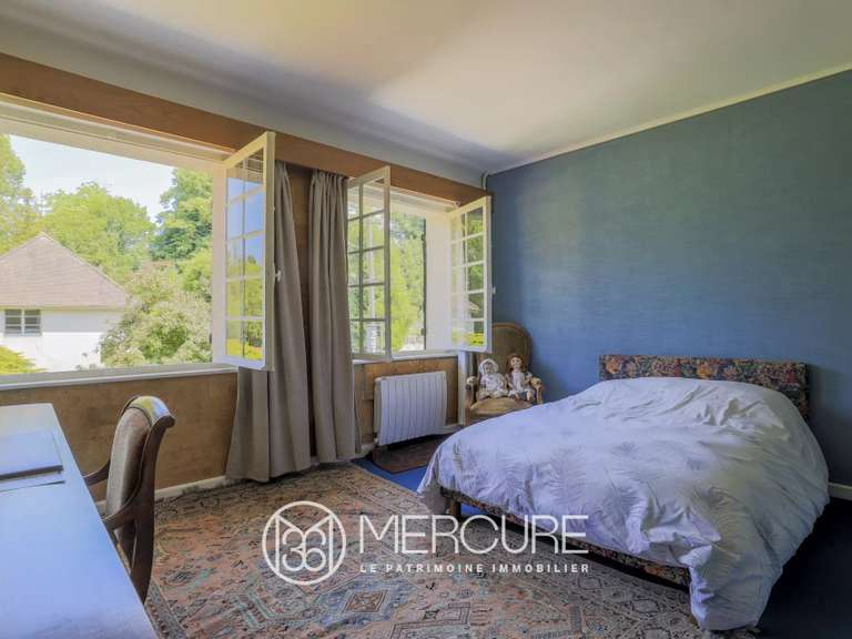 Maison Hesdin - 5 chambres - 329m²