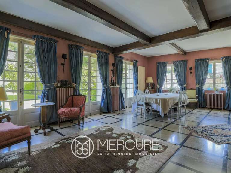 Maison Hesdin - 5 chambres - 329m²