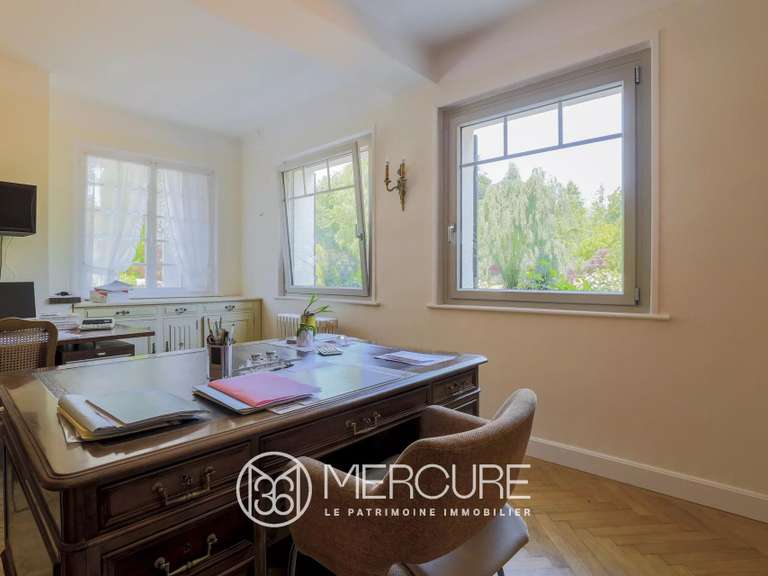 Maison Hesdin - 5 chambres - 329m²