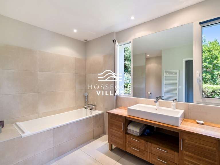 Villa hossegor - 5 bedrooms - 421m²