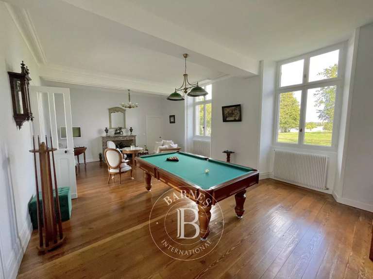 House Hottot-les-Bagues - 6 bedrooms - 372m²