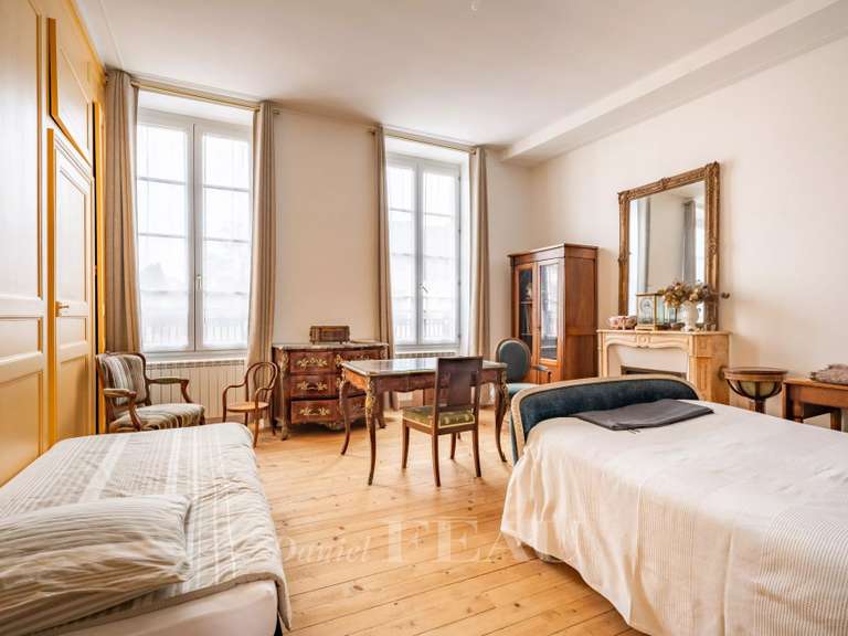 Maison Houdan - 800m²