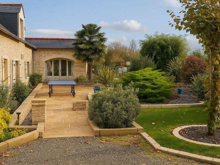 Maison Huillé-Lézigné