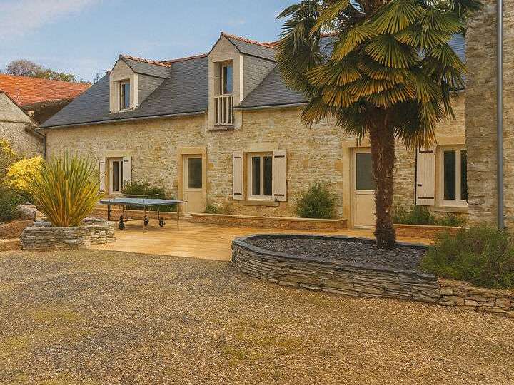 Maison Huillé-Lézigné - 4 chambres