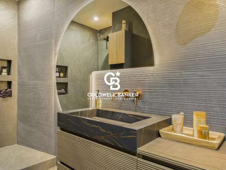 Appartement Hyères - 2 chambres - 120m²