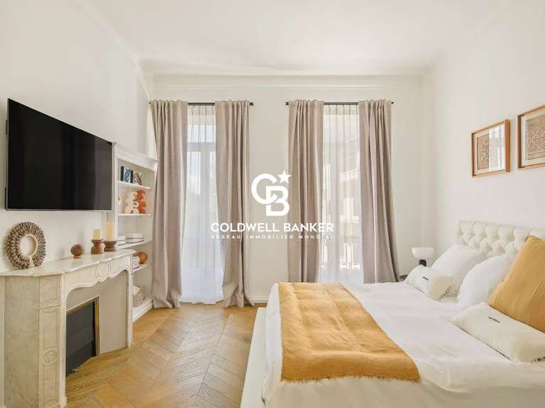 Appartement Hyères - 2 chambres - 120m²