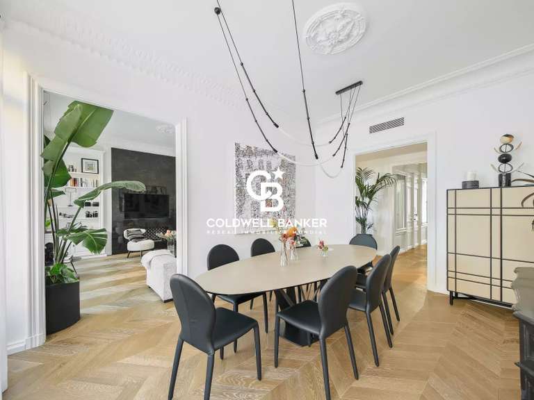 Appartement Hyères - 2 chambres - 120m²