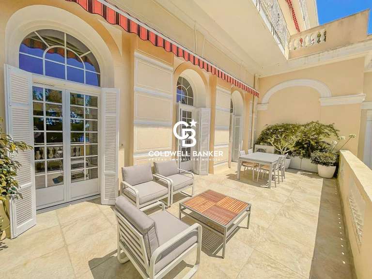 Appartement avec Vue sur mer Hyères - 3 chambres - 165m²